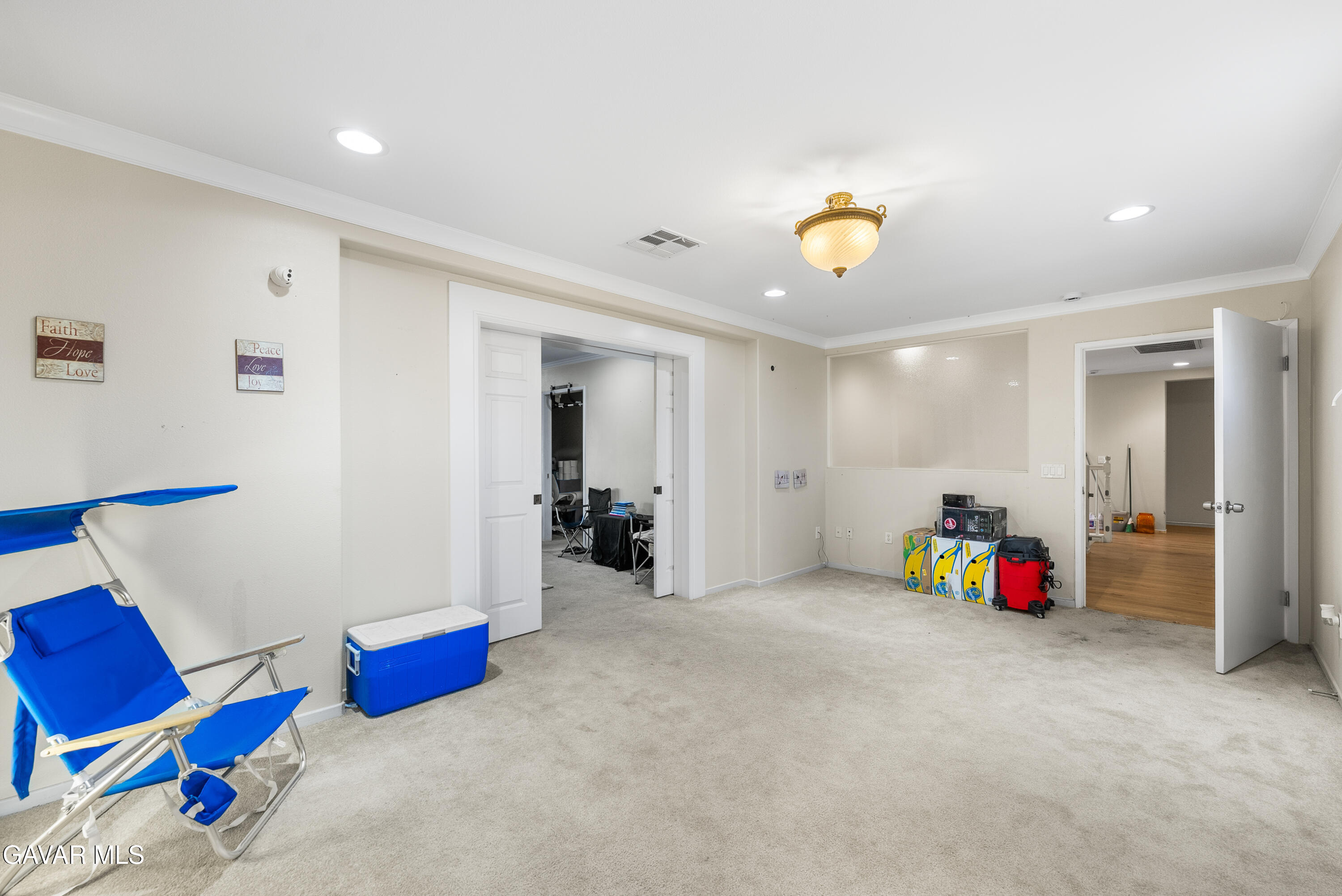 Lancaster, California, 93536, United States, 5 Bedrooms Bedrooms, ,3 BathroomsBathrooms,Residential,For Sale,1996467