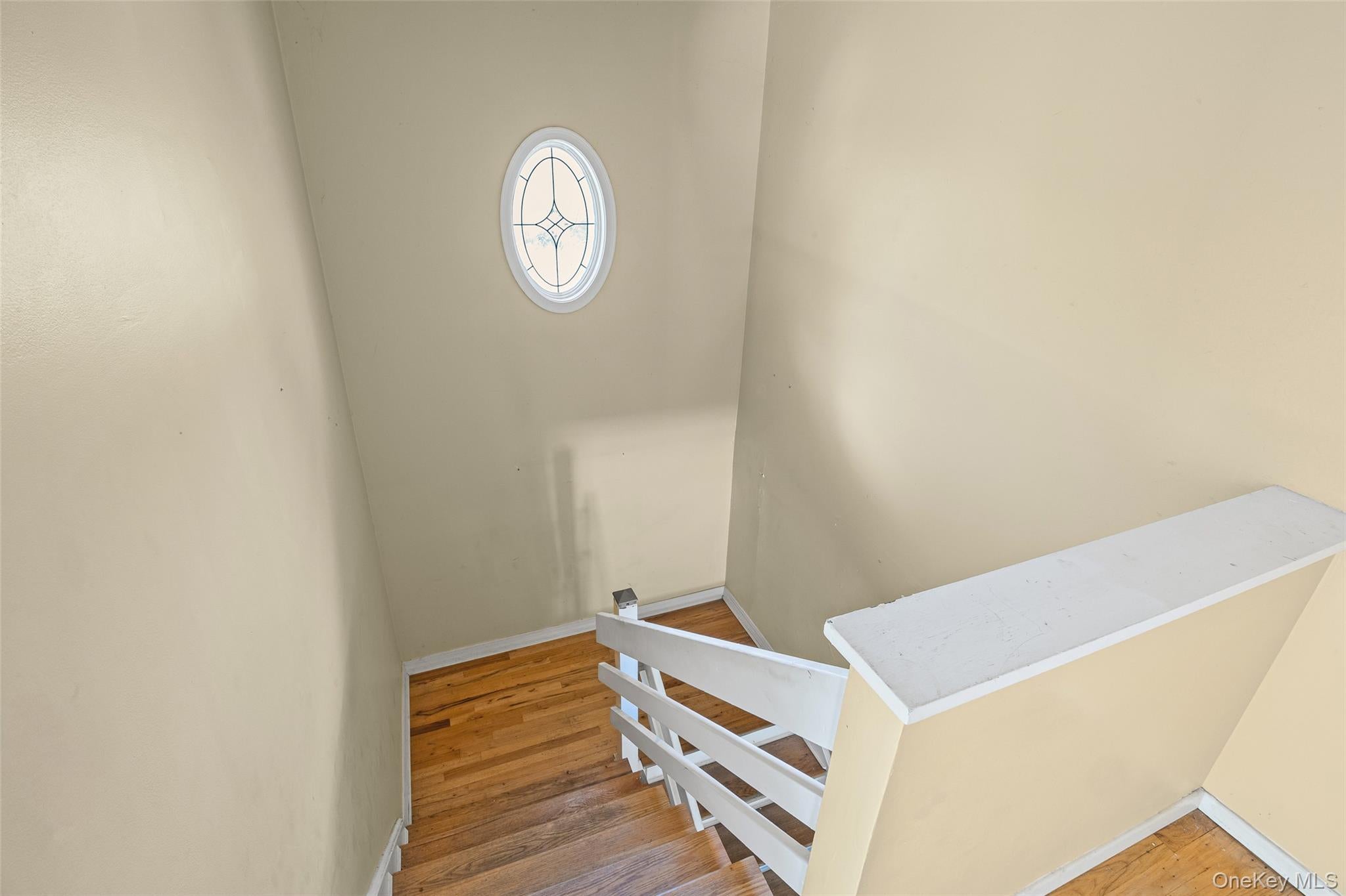 Asharoken, New York, 11768, United States, 4 Bedrooms Bedrooms, ,3 BathroomsBathrooms,Residential,For Sale,1973791