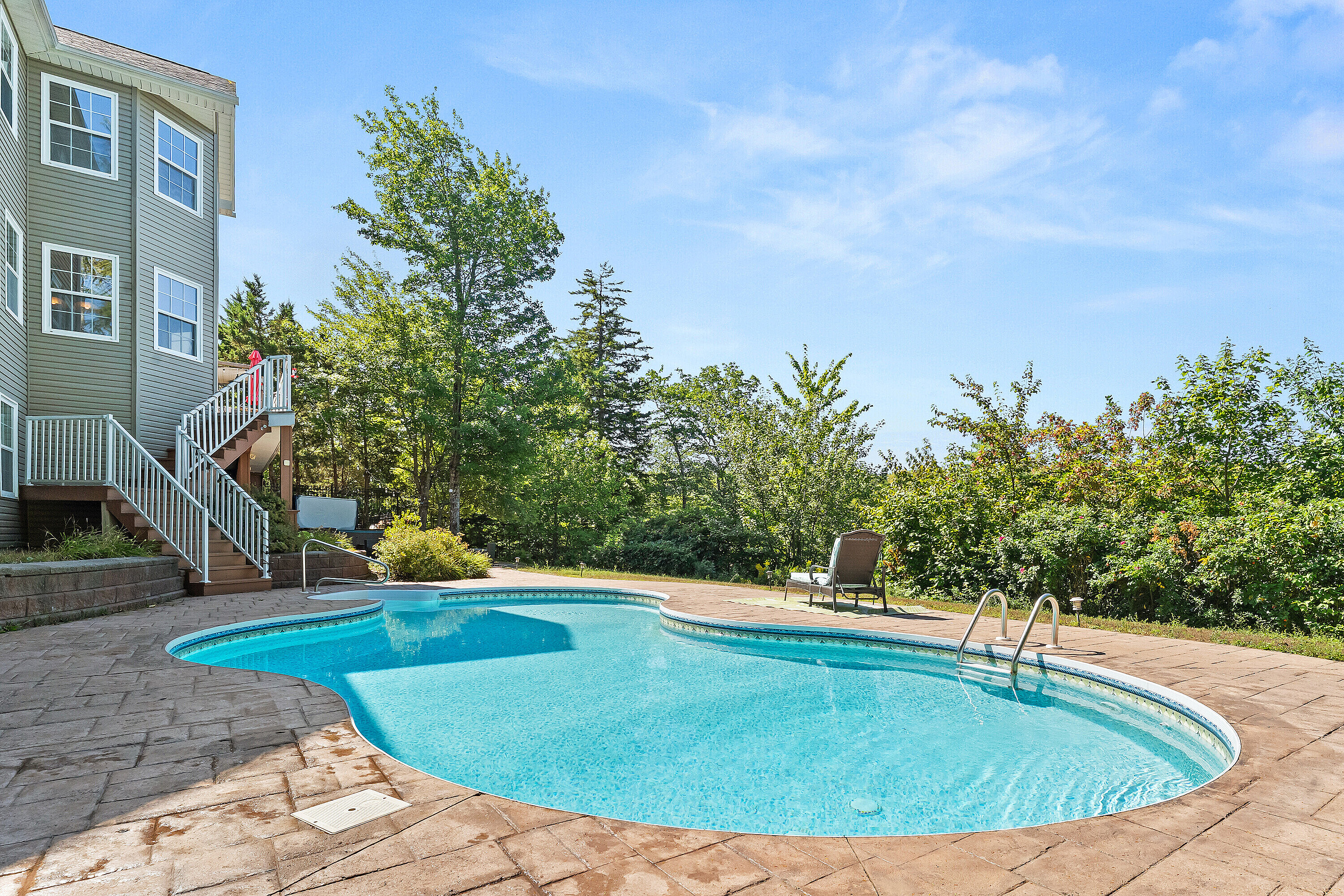  Resort-Style Family Home - 物件實景