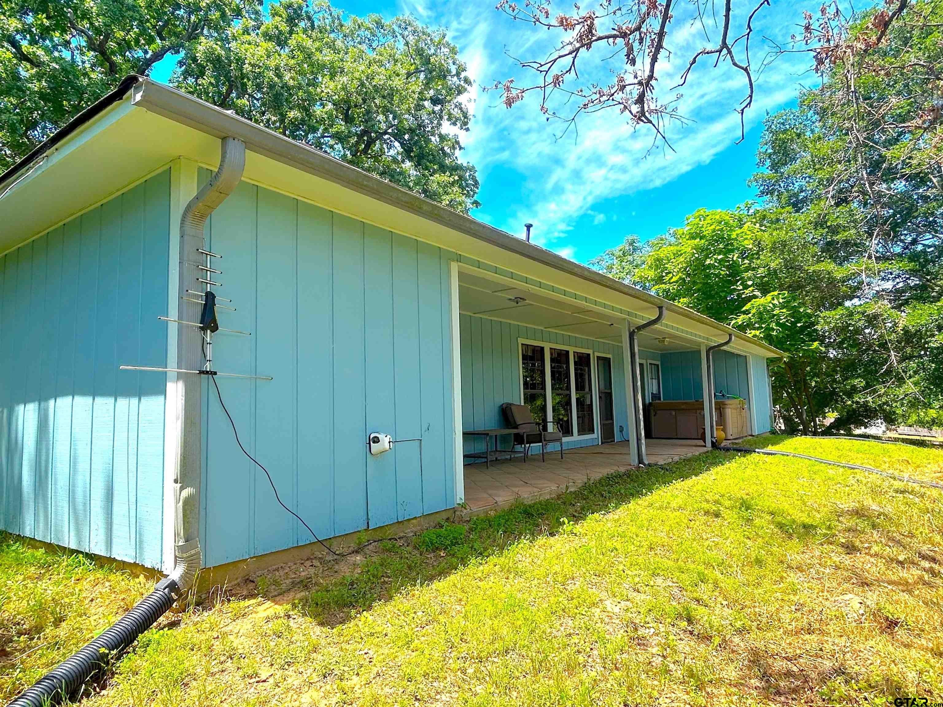 Frankston, Texas, 75763, United States, 3 Bedrooms Bedrooms, ,2 BathroomsBathrooms,Residential,For Sale,1924553