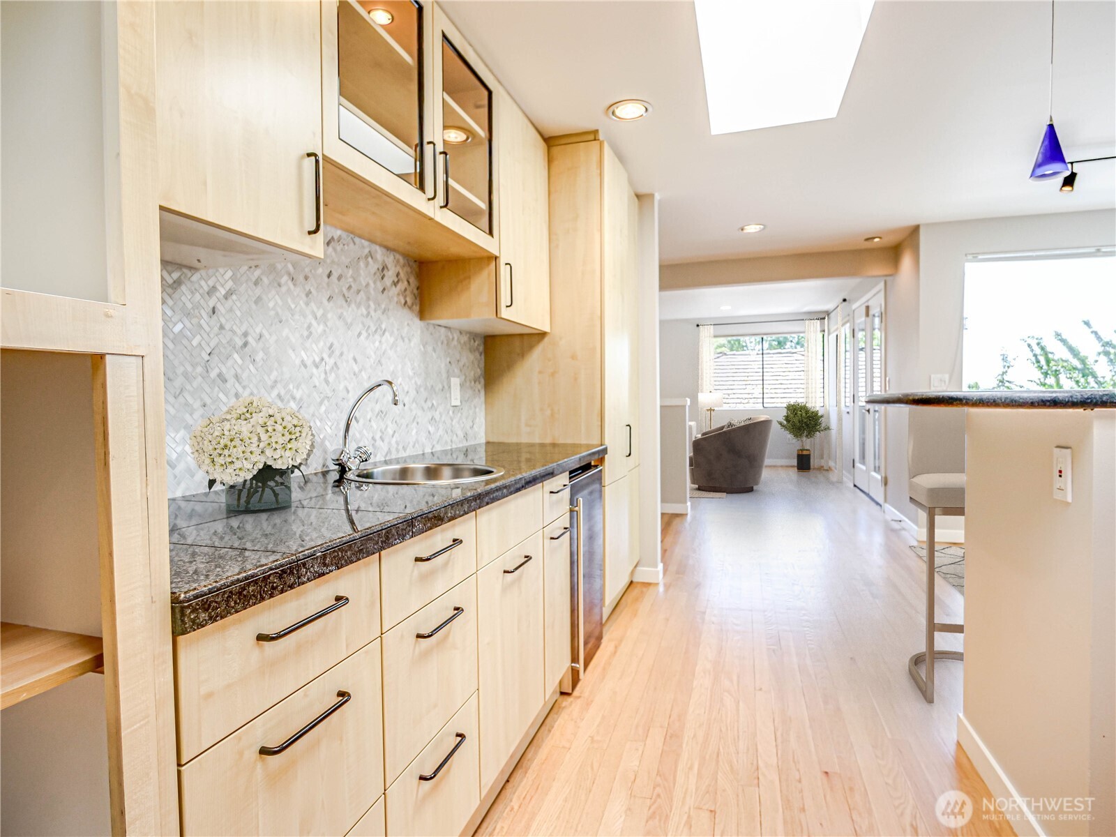 Seattle, Washington, 98116, United States, 3 Bedrooms Bedrooms, ,2 BathroomsBathrooms,Residential,For Sale,1977530