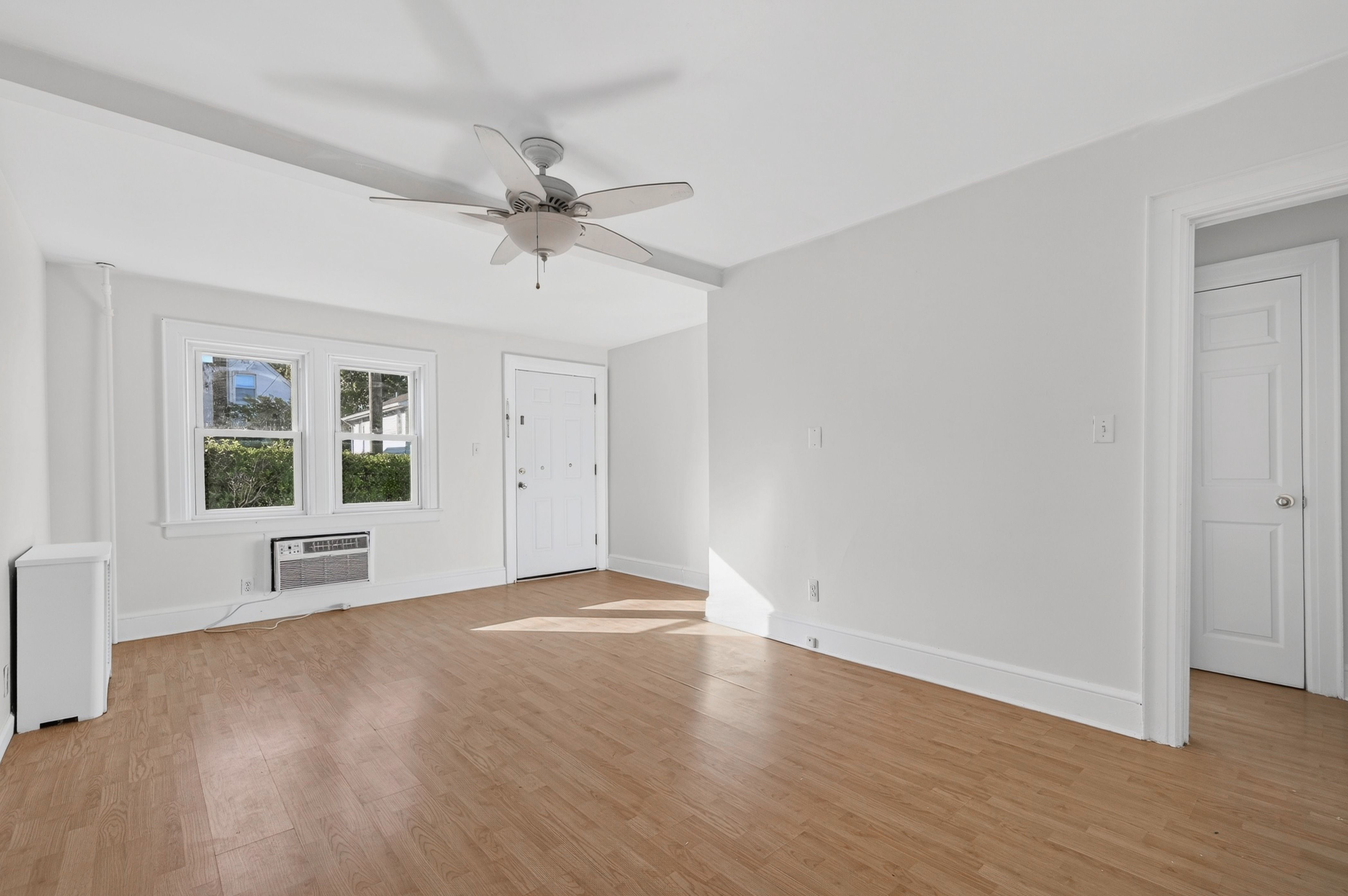  54 McKinley Avenue, Albertson, NY 11507 - 物件實景