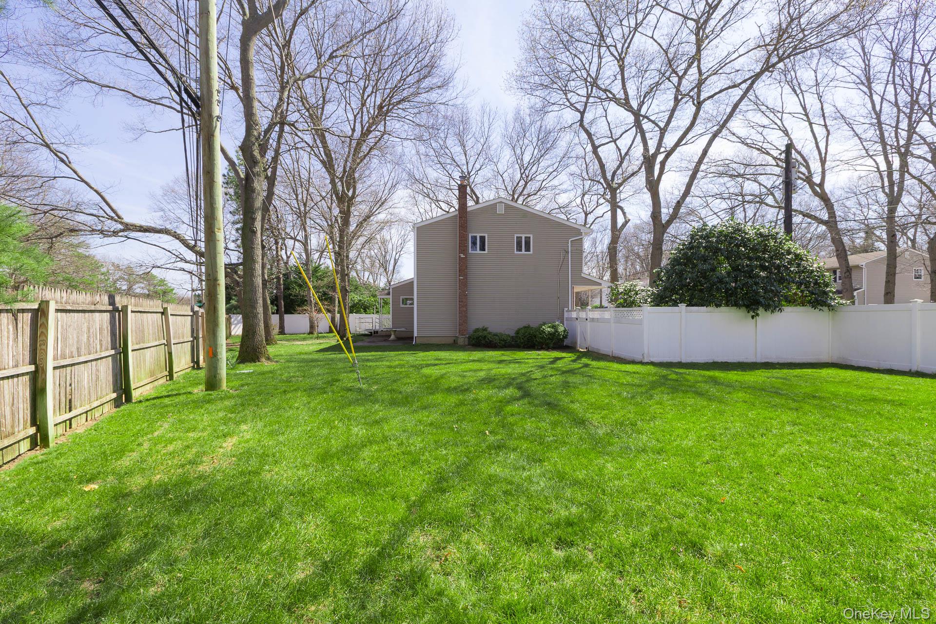  97 Krispin Lane, East Setauket, NY, 11733 - 物件實景