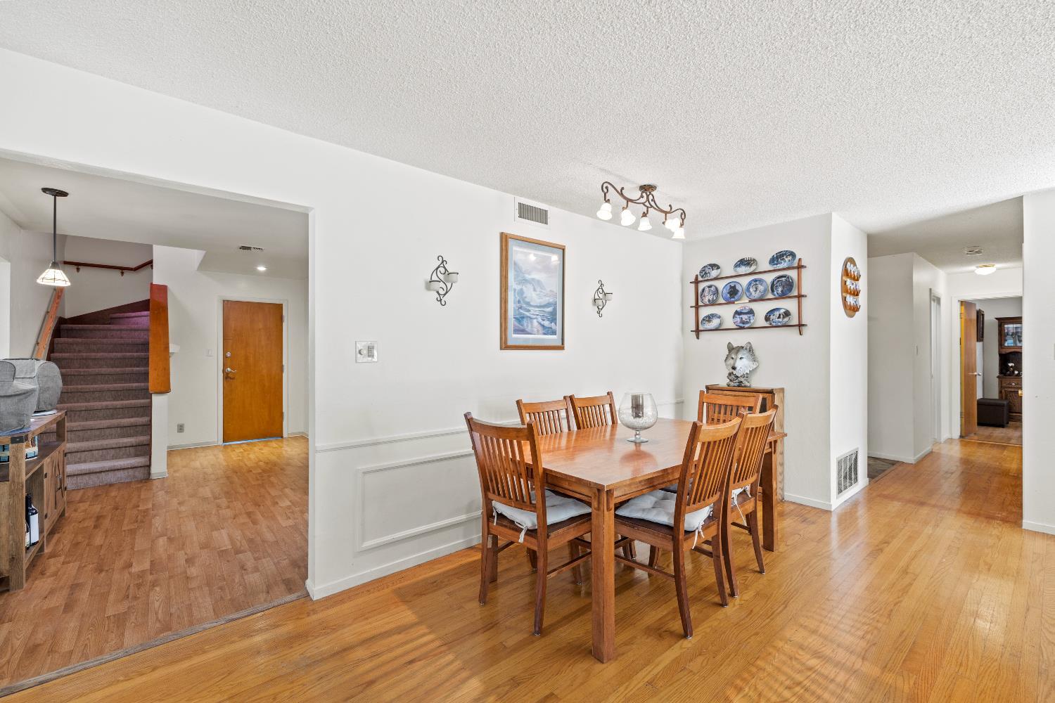 Citrus Heights, California, 95621, United States, 3 Bedrooms Bedrooms, ,2 BathroomsBathrooms,Residential,For Sale,2015324