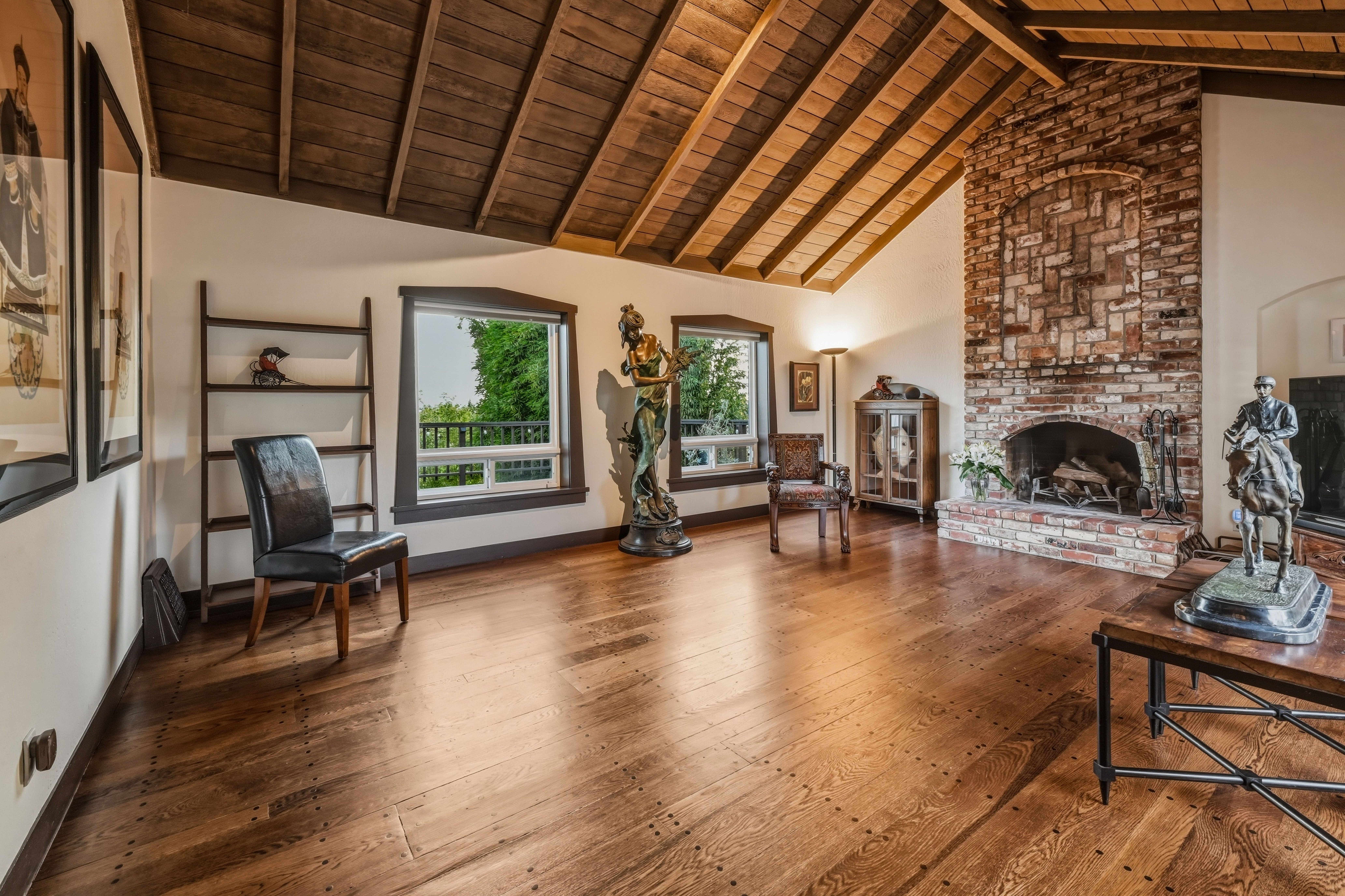  Timeless Downtown Elegance in Hayward’s Historic Prospect Hill - 物件實景