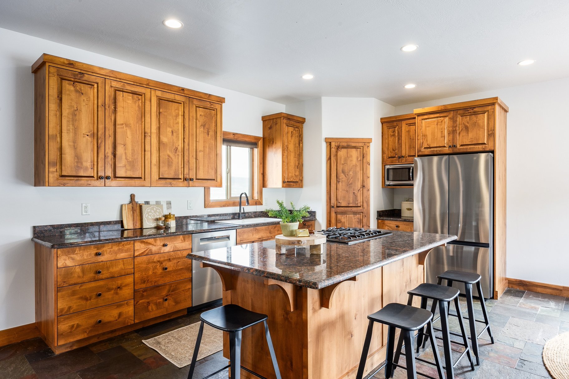  Impeccably Maintained Park City Home with Expansive Space & Sweeping Views - 物件實景