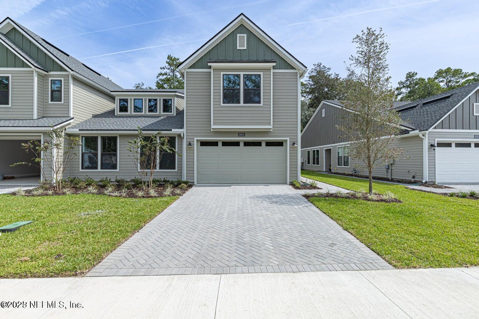 Jacksonville, Florida, 32256, United States, 4 Bedrooms Bedrooms, ,3 BathroomsBathrooms,Residential,For Sale,1796849