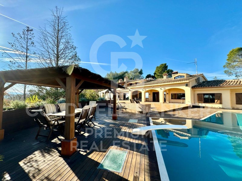 Cerdanyola del Vallès, Catalonia, ES, ,Residential,For Sale,1482989