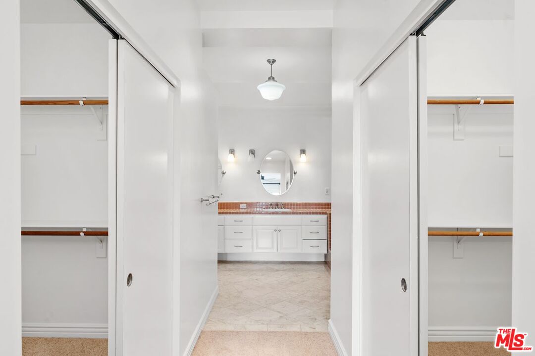 Pacific Palisades, California, 90272, United States, 2 Bedrooms Bedrooms, ,2 BathroomsBathrooms,Residential,For Sale,1991274