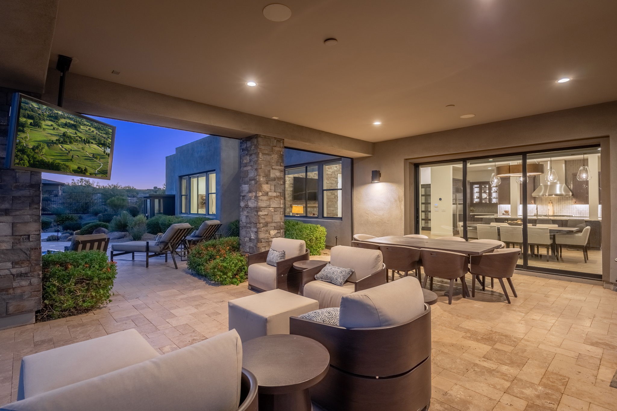  12423 E Desert Vista Dr  Scottsdale, AZ - 物件實景