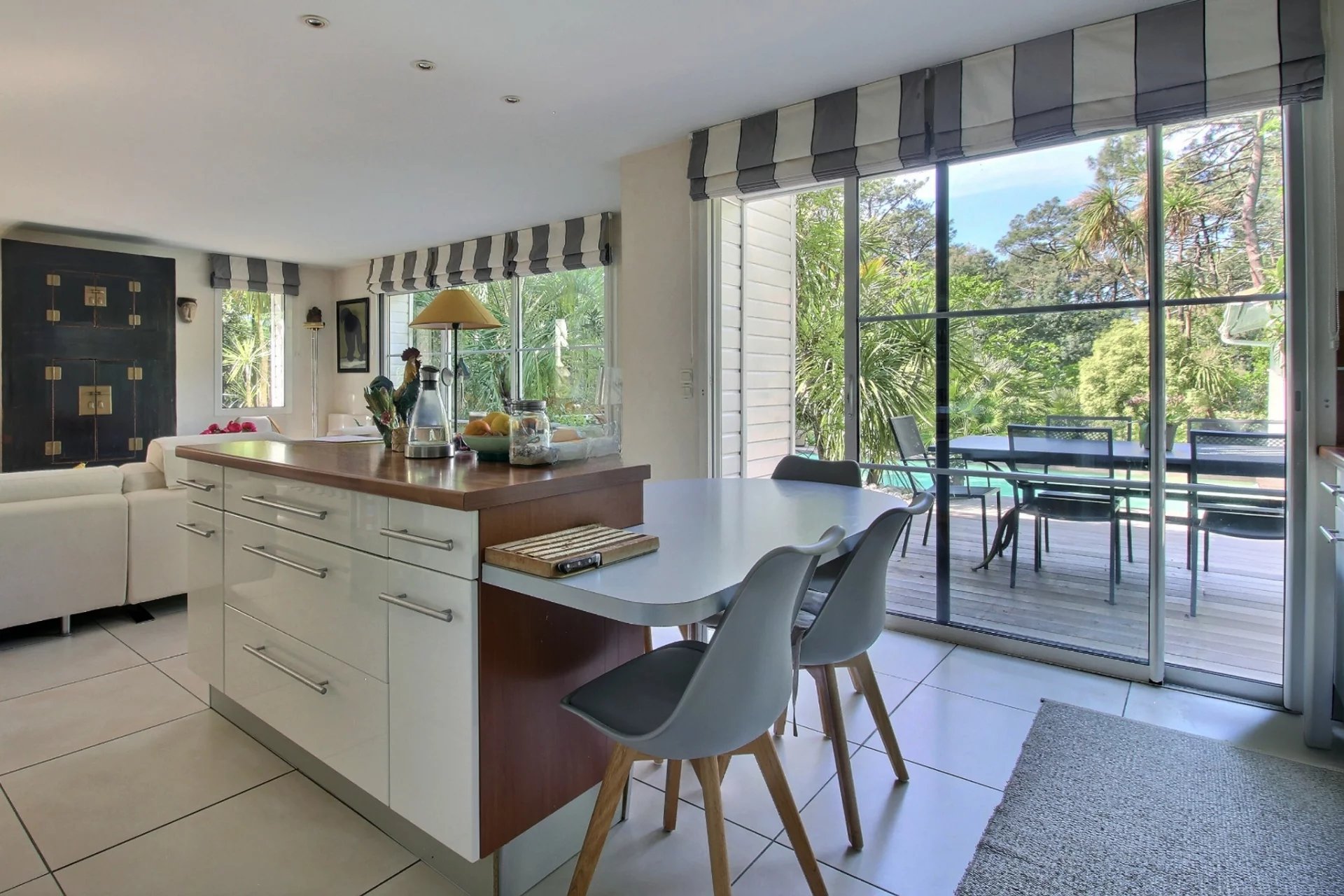 Pyla-sur-Mer, New Aquitaine, 33115, FR, 3 Bedrooms Bedrooms, ,2 BathroomsBathrooms,Residential,For Sale,1826959