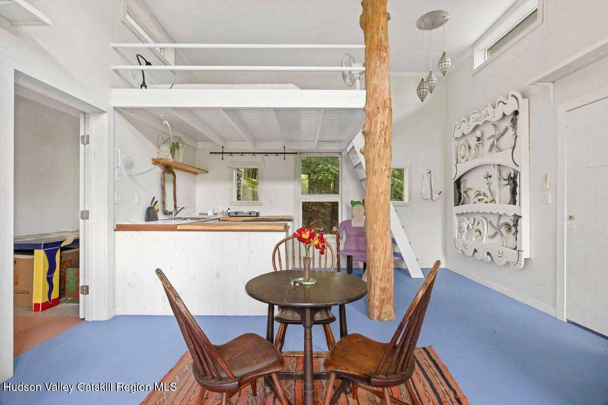 Bearsville, New York, 12409, United States, 3 Bedrooms Bedrooms, ,3 BathroomsBathrooms,Residential,For Sale,1901832