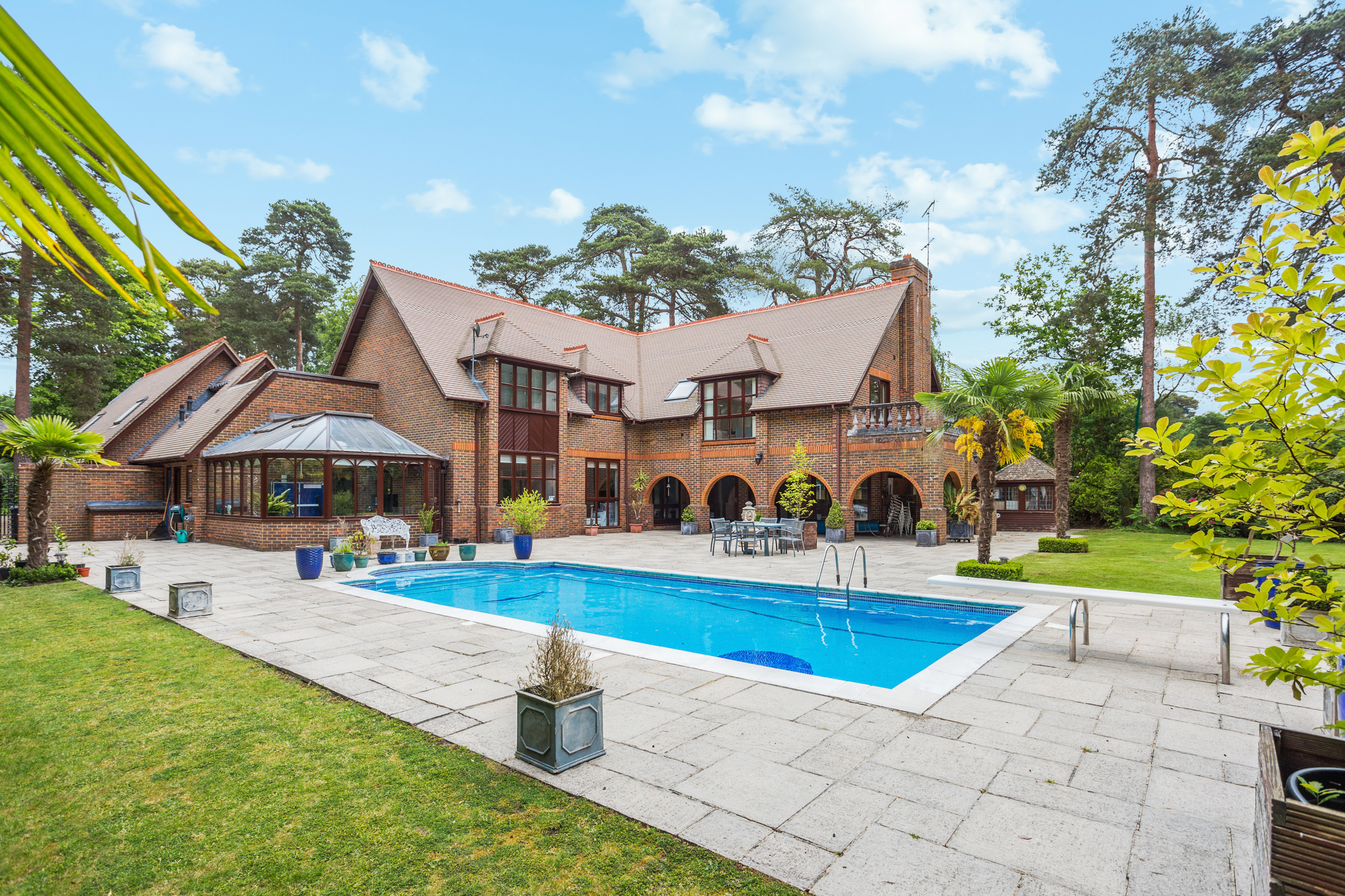 A six bedroom family home situated in the prestigious Wentworth Estate