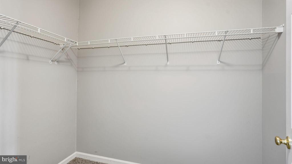 Gainesville, Virginia, 20155, United States, 3 Bedrooms Bedrooms, ,2 BathroomsBathrooms,Residential,For Sale,1989623