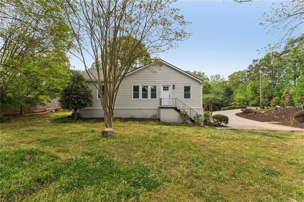 Atlanta, Georgia, 30338, United States, 3 Bedrooms Bedrooms, ,2 BathroomsBathrooms,Residential,For Sale,2037309