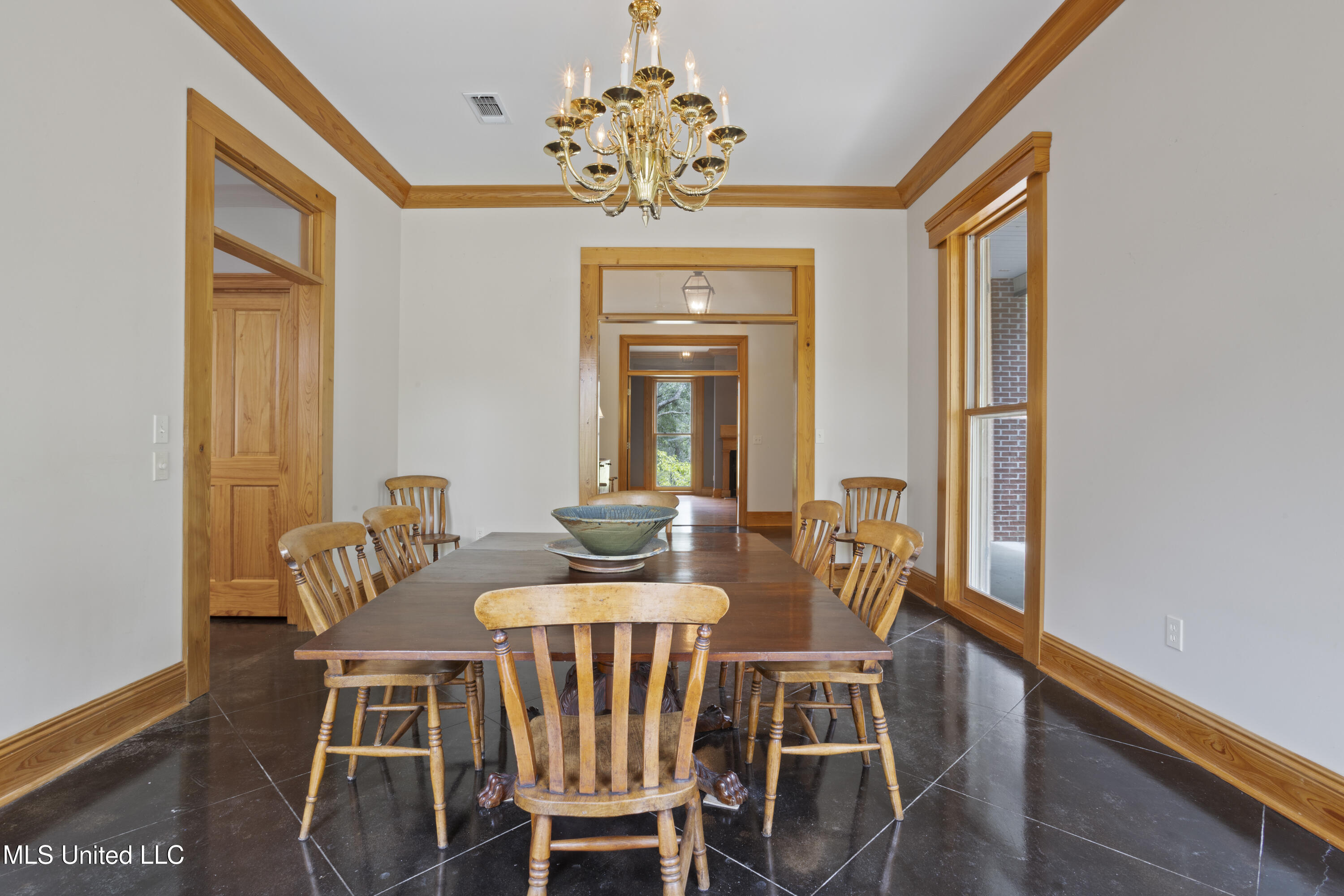 Pass Christian, Mississippi, 39571, United States, 4 Bedrooms Bedrooms, ,3 BathroomsBathrooms,Residential,For Sale,1903520