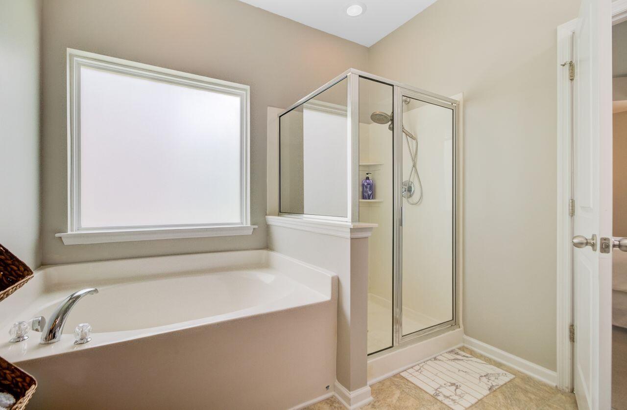 Wando, South Carolina, 29492, United States, 4 Bedrooms Bedrooms, ,3 BathroomsBathrooms,Residential,For Sale,1985333