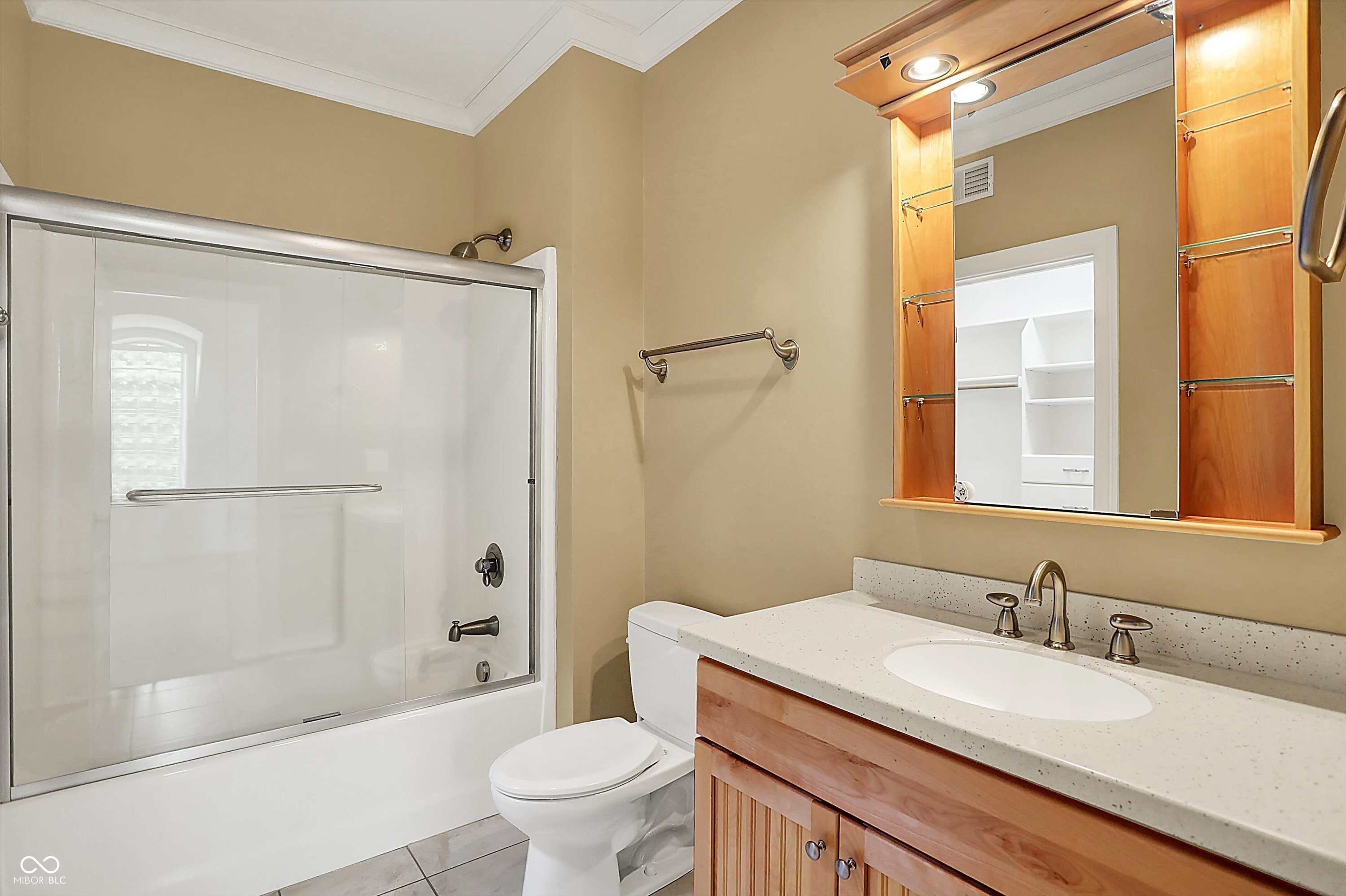 Noblesville, Indiana, 46062, United States, 6 Bedrooms Bedrooms, ,9 BathroomsBathrooms,Residential,For Sale,1979033