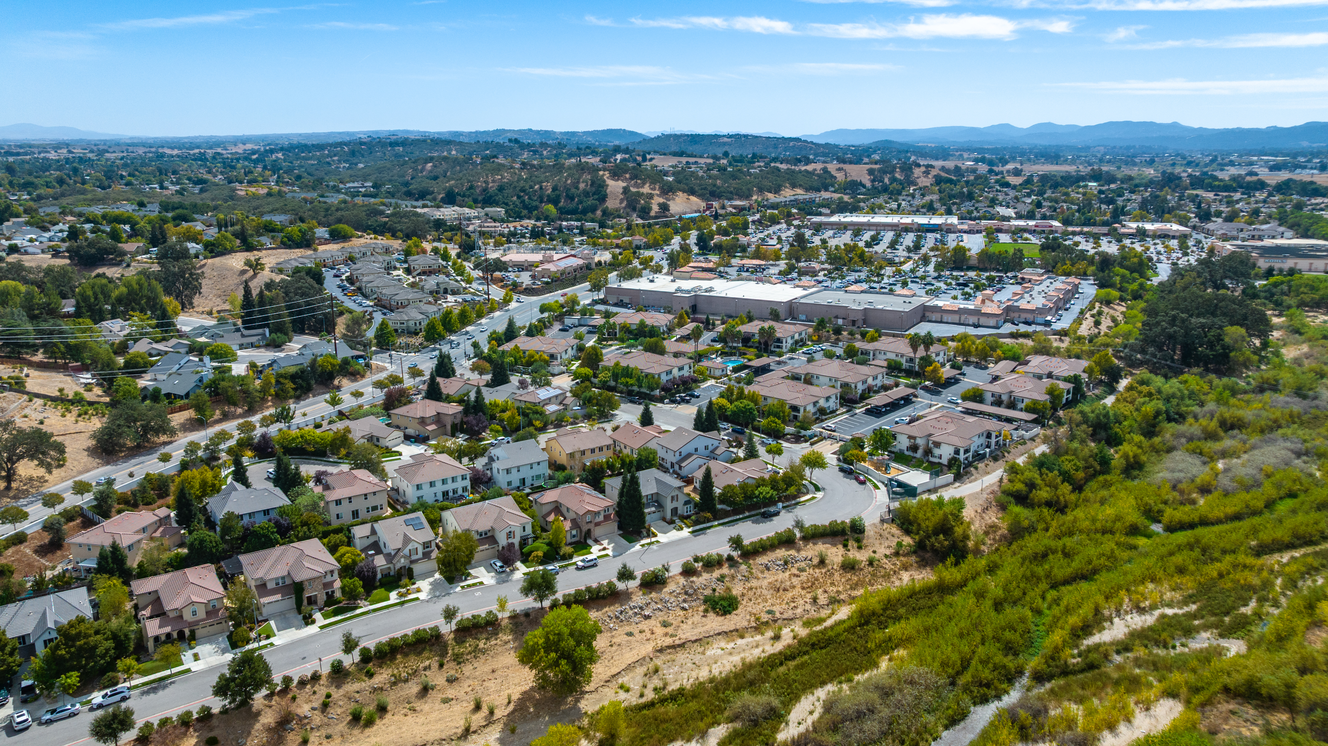  A Spacious Retreat Along the Salinas River - 物件實景