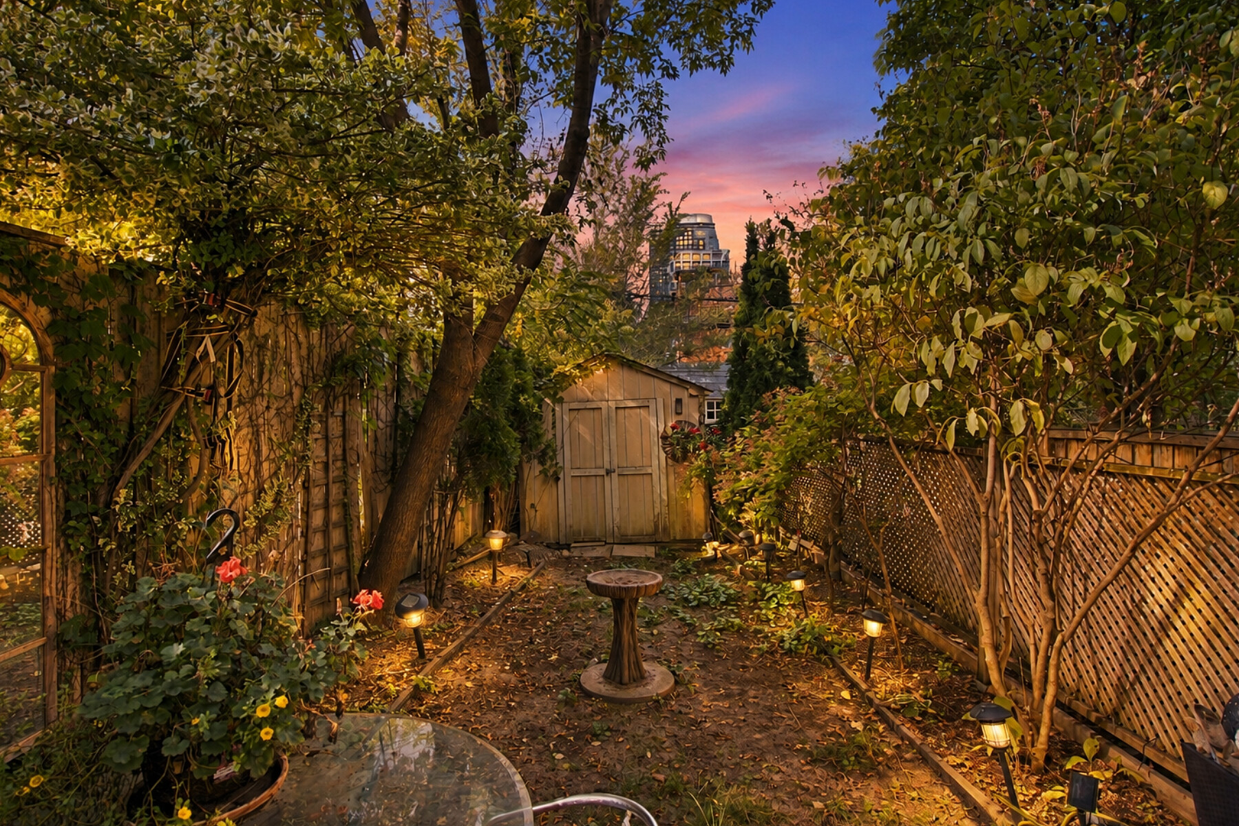  Rare Duplex in Davisville - 物件實景