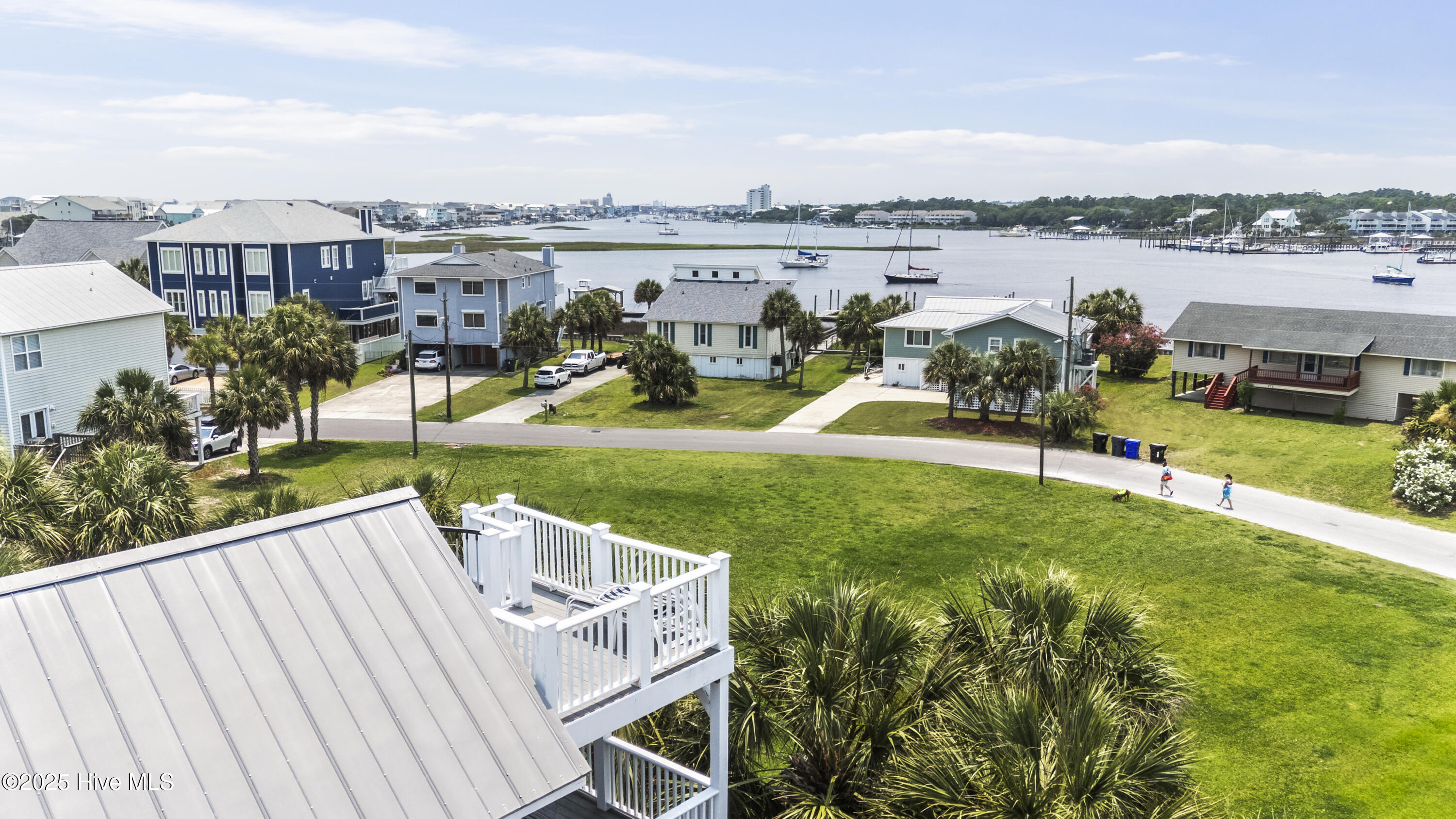 Carolina Beach, North Carolina, 28428, United States, 4 Bedrooms Bedrooms, ,4 BathroomsBathrooms,Residential,For Sale,1848790