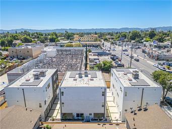 Van Nuys, California, 91405, United States, 11 Bedrooms Bedrooms, ,Residential,For Sale,1763615