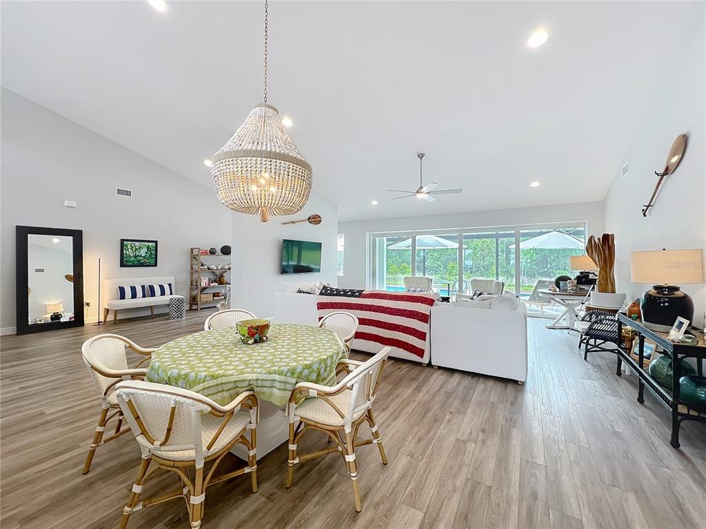 Groveland, Florida, 34736, United States, 5 Bedrooms Bedrooms, ,7 BathroomsBathrooms,Residential,For Sale,1906633