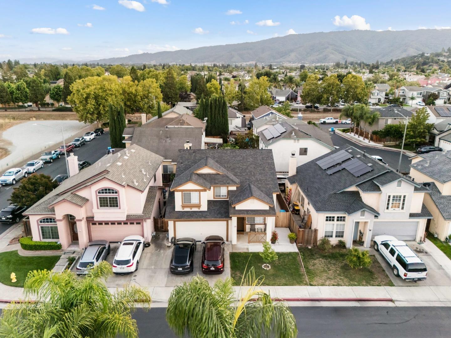 Gilroy, California, 95020, United States, 4 Bedrooms Bedrooms, ,3 BathroomsBathrooms,Residential,For Sale,1986301