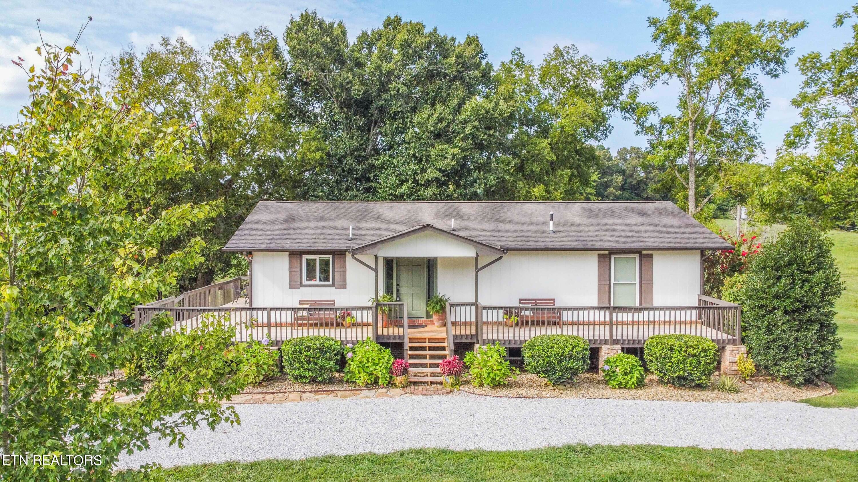 267 Lane Hedgecock Rd, Kingston, Tennessee, 37763, United States, 3 Bedrooms Bedrooms, ,2 BathroomsBathrooms,Residential,For Sale,267 Lane Hedgecock Rd,1615599