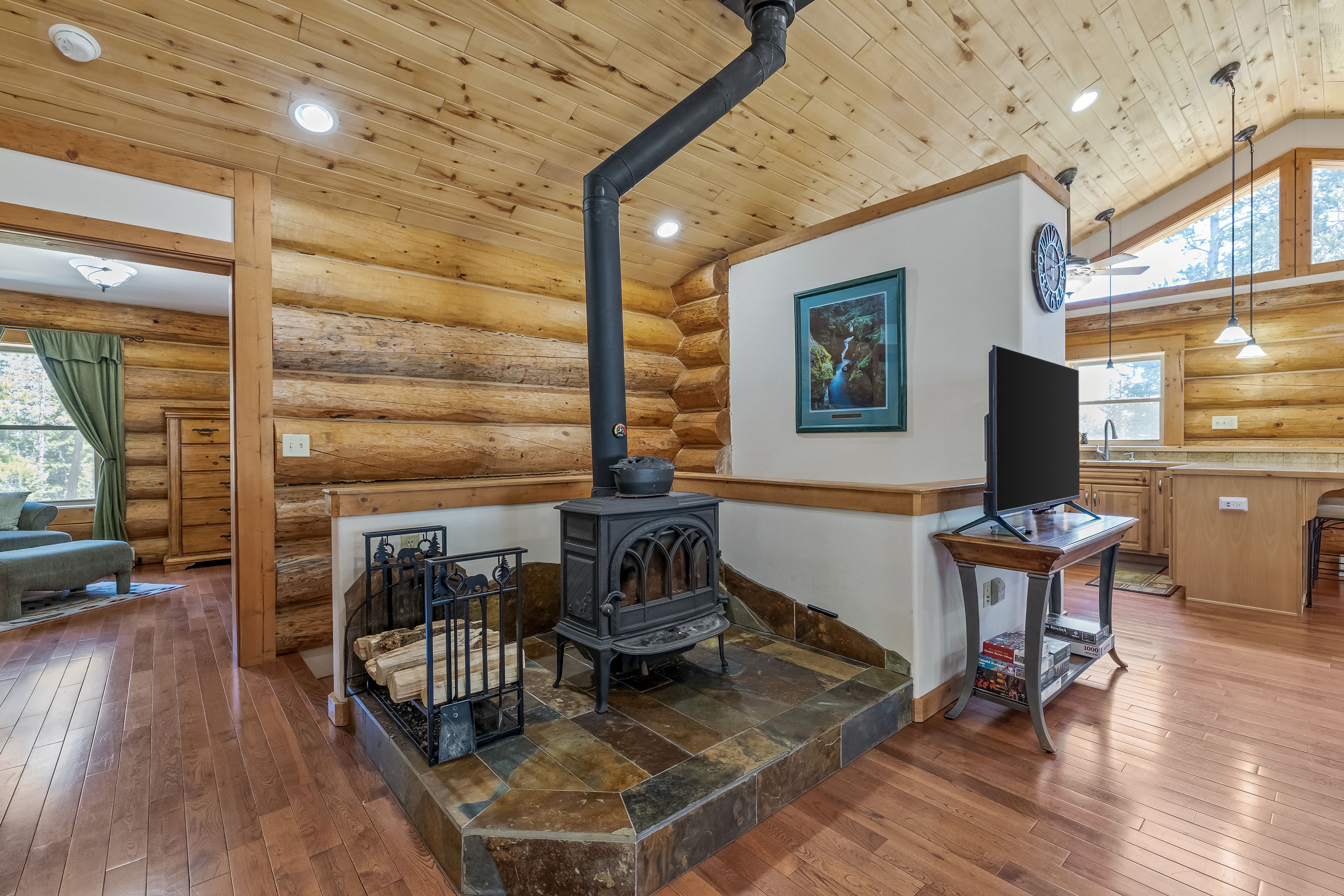  Handcrafted Swedish cope log home - 物件實景