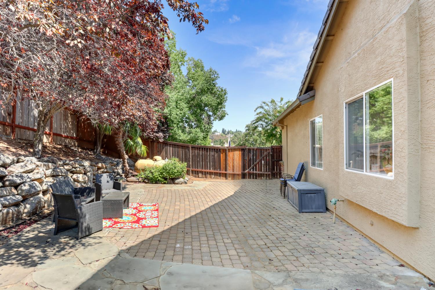 El Dorado Hills, California, 95762, United States, 4 Bedrooms Bedrooms, ,2 BathroomsBathrooms,Residential,For Sale,1939955