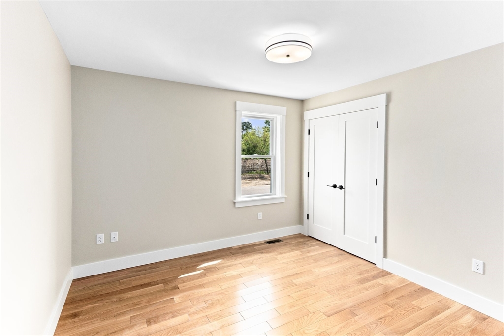 Brockton, Massachusetts, 02302, United States, 4 Bedrooms Bedrooms, ,3 BathroomsBathrooms,Residential,For Sale,1937310
