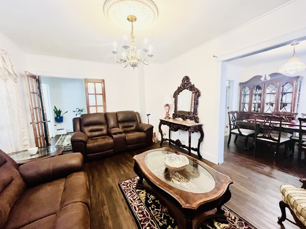 Boston, Massachusetts, 02131, United States, 4 Bedrooms Bedrooms, ,3 BathroomsBathrooms,Residential,For Sale,1927769
