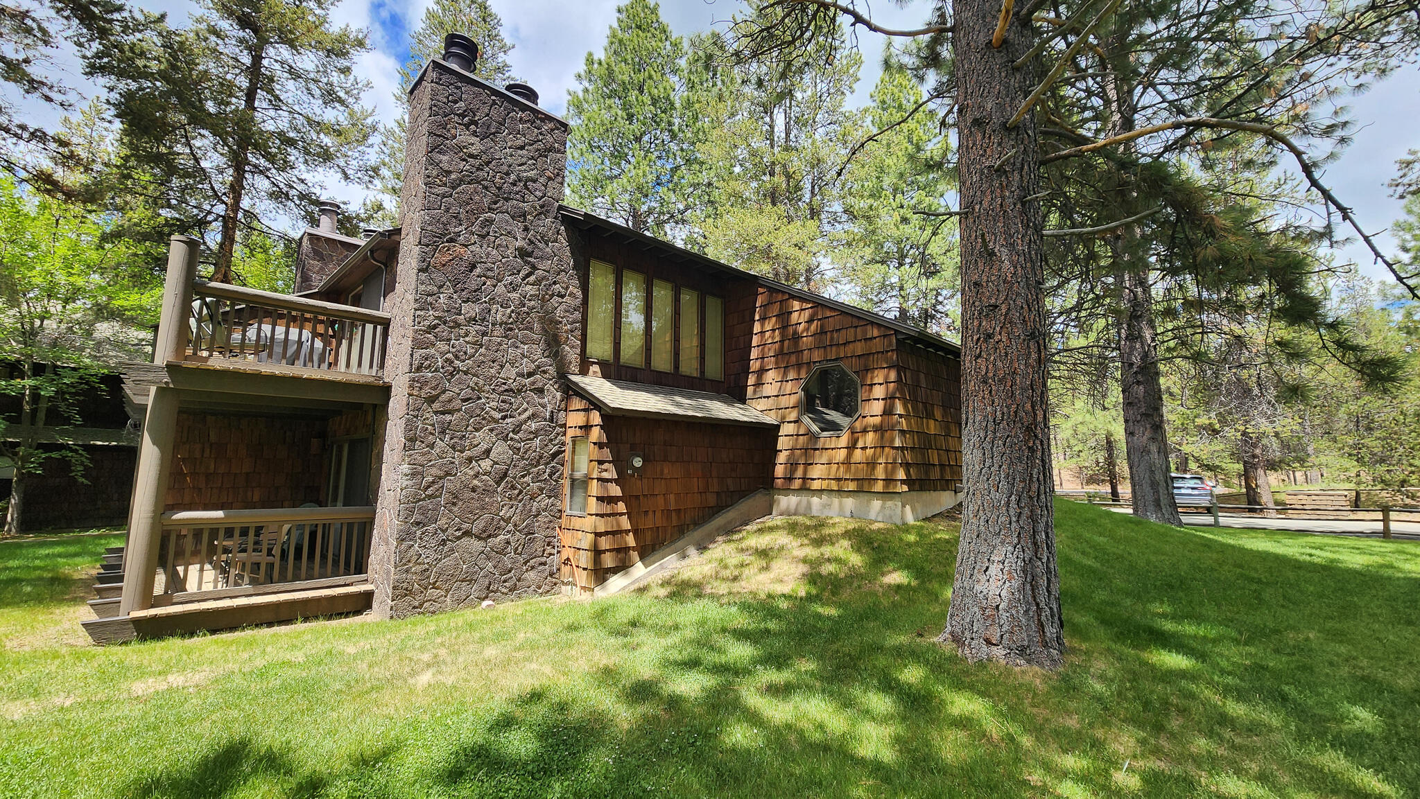 57265 Mashie Lane #61, Sunriver, Oregon, 97707, United States, 2 Bedrooms Bedrooms, ,3 BathroomsBathrooms,Residential,For Sale,57265 Mashie Lane #61,1620512