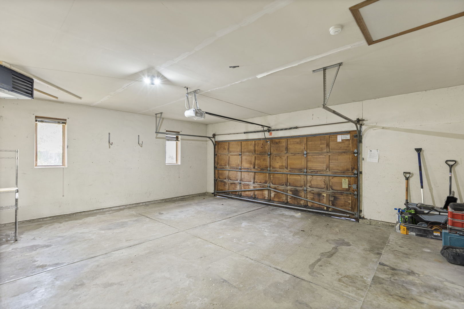 Long Grove, Illinois, 60047, United States, 4 Bedrooms Bedrooms, ,4 BathroomsBathrooms,Residential,For Sale,1994818