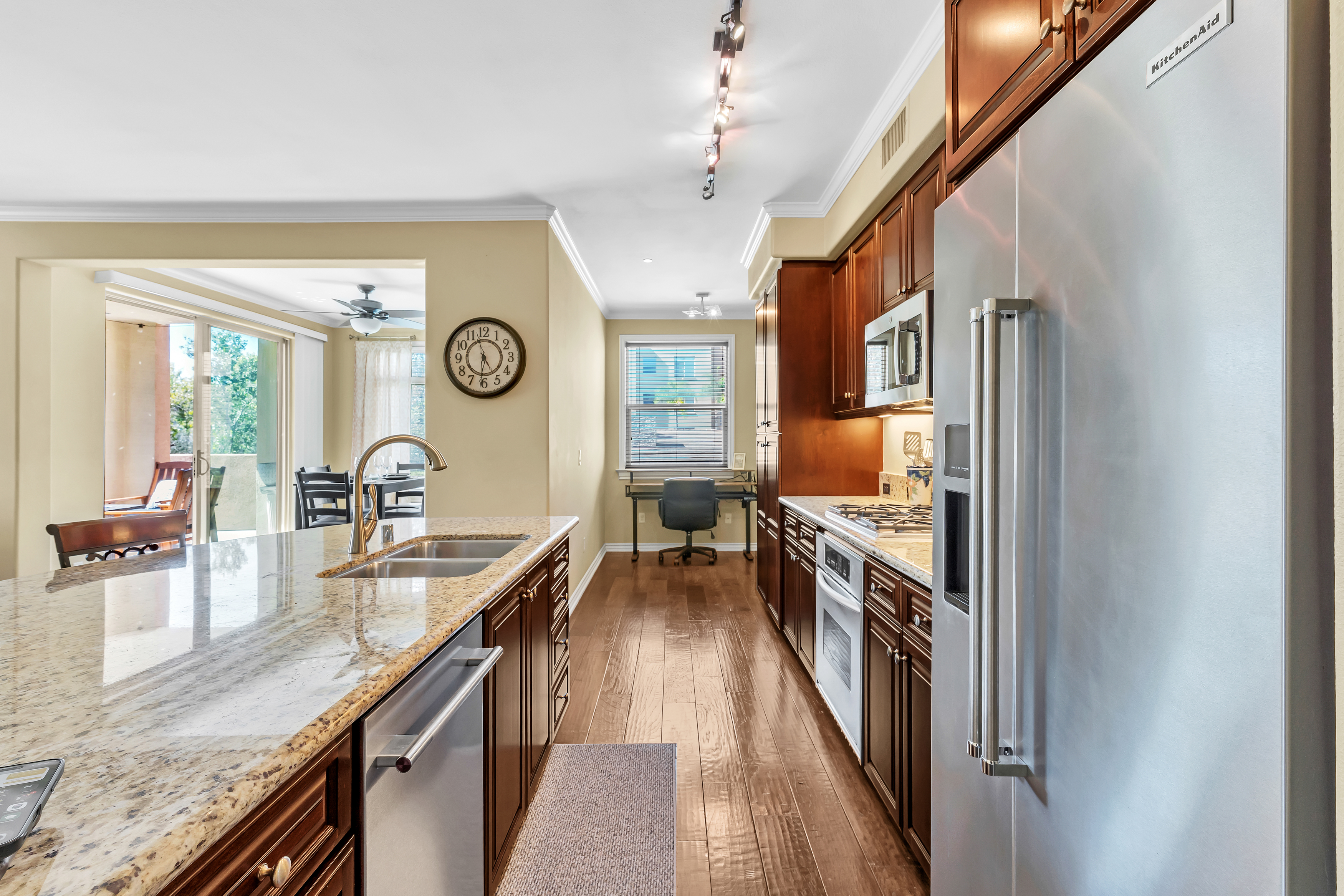  8355 Station Village Lane Unit 4219, San Diego, CA 92108 - 物件實景