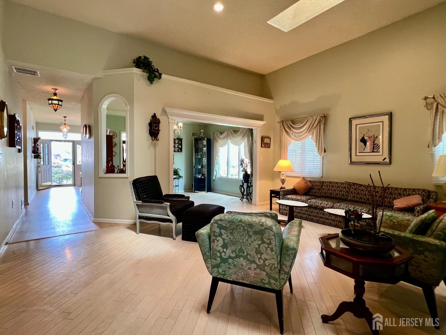 Monroe, New Jersey, 08831, United States, 2 Bedrooms Bedrooms, ,2 BathroomsBathrooms,Residential,For Sale,1896890