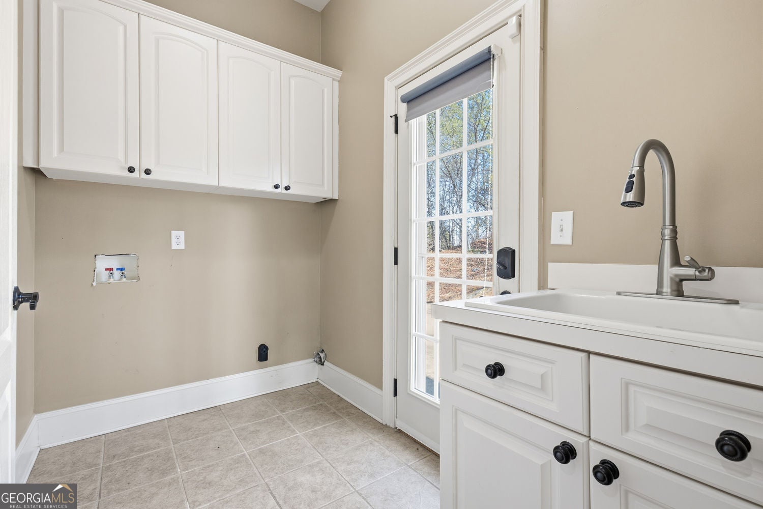 Villa Rica, Georgia, 30180, United States, 5 Bedrooms Bedrooms, ,5 BathroomsBathrooms,Residential,For Sale,2016294