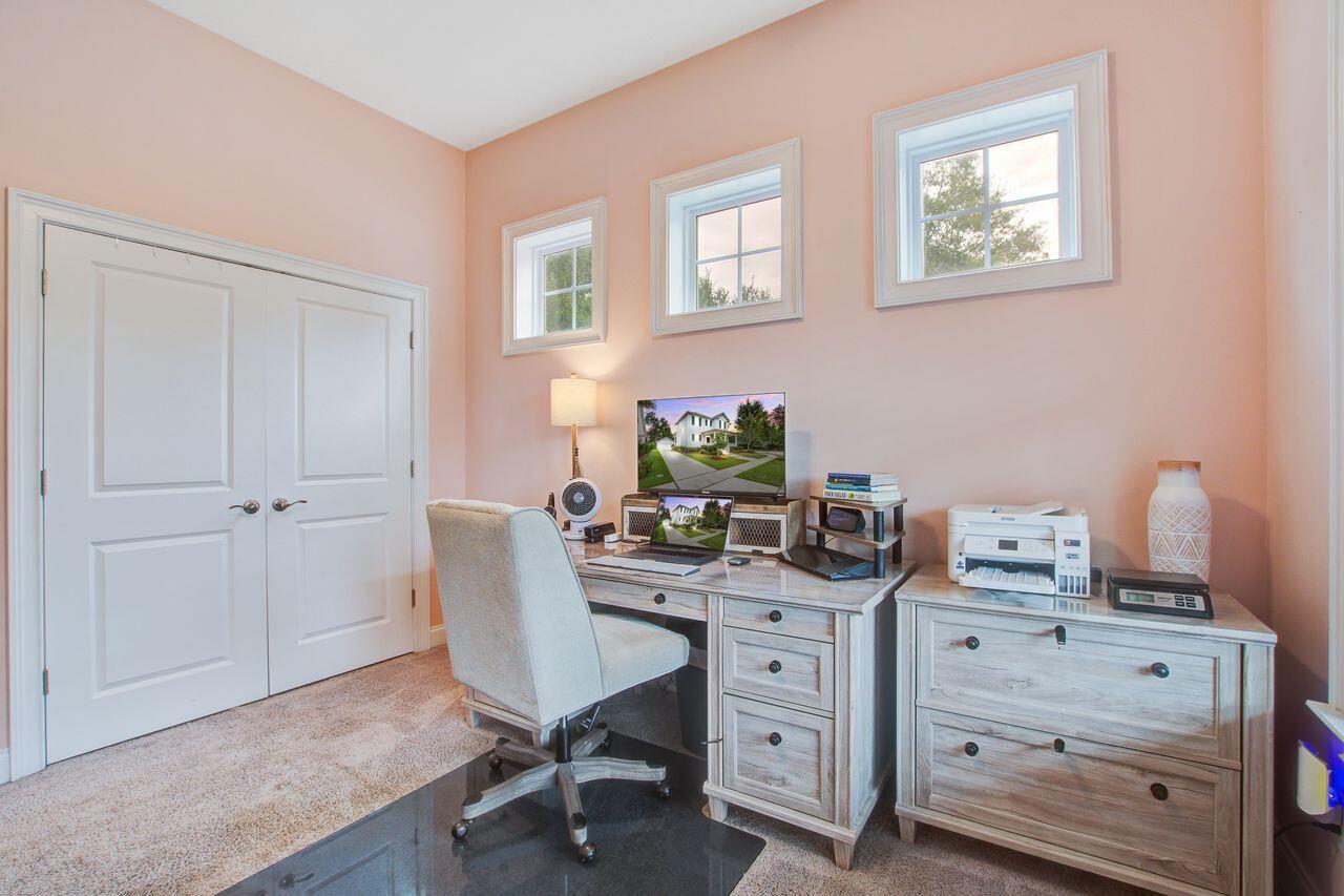 Mount Pleasant, South Carolina, 29466, United States, 4 Bedrooms Bedrooms, ,3 BathroomsBathrooms,Residential,For Sale,1966784