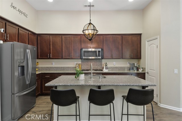 Lake Elsinore, California, 92532, United States, 4 Bedrooms Bedrooms, ,3 BathroomsBathrooms,Residential,For Sale,1981283