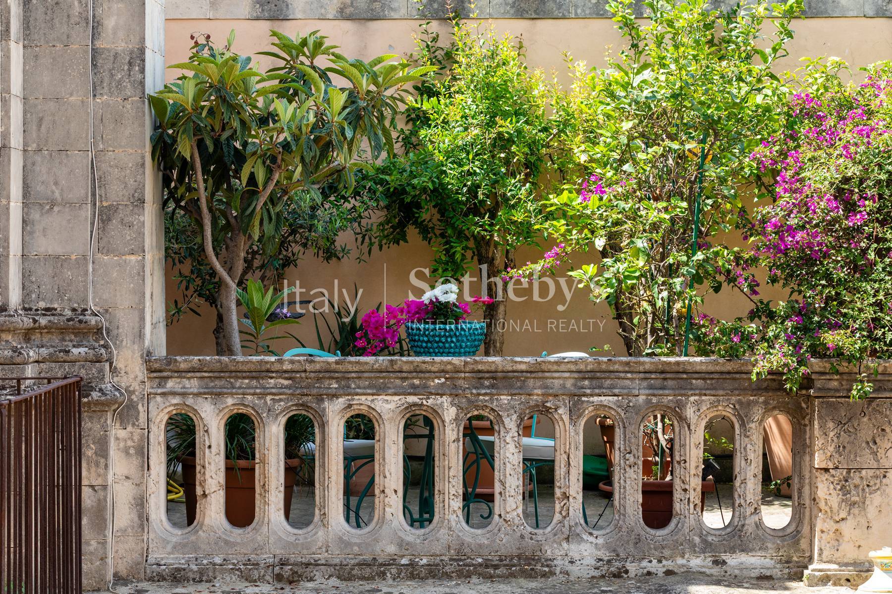  Historic noble residence overlooking the Cathedral of Noto - 物件實景