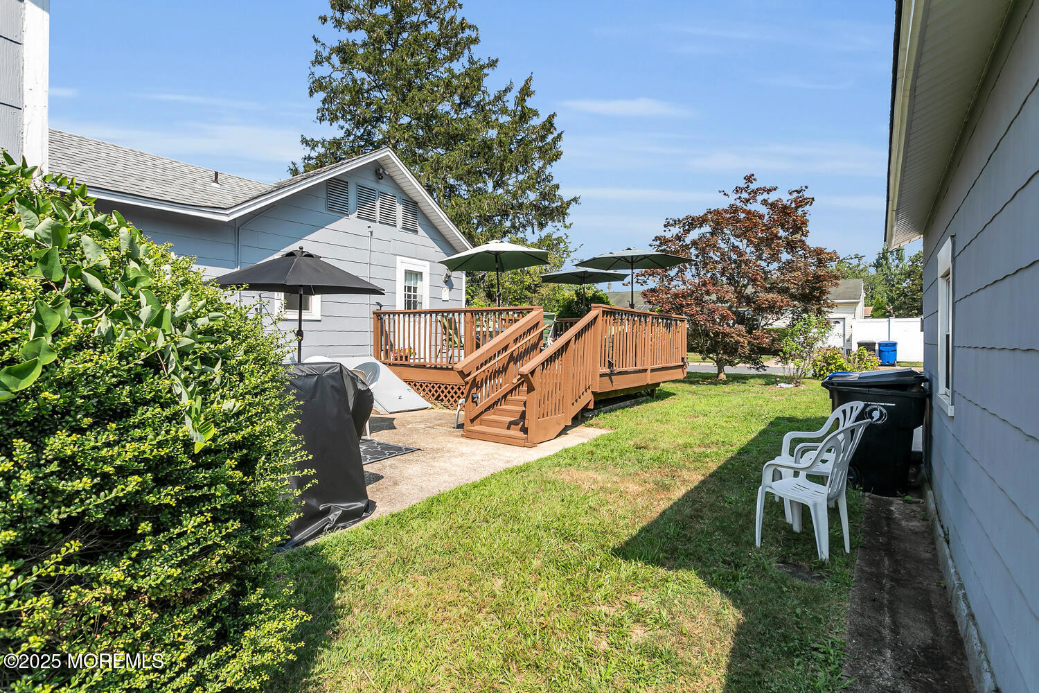 Belford, New Jersey, 07718, United States, 3 Bedrooms Bedrooms, ,2 BathroomsBathrooms,Residential,For Sale,1921068