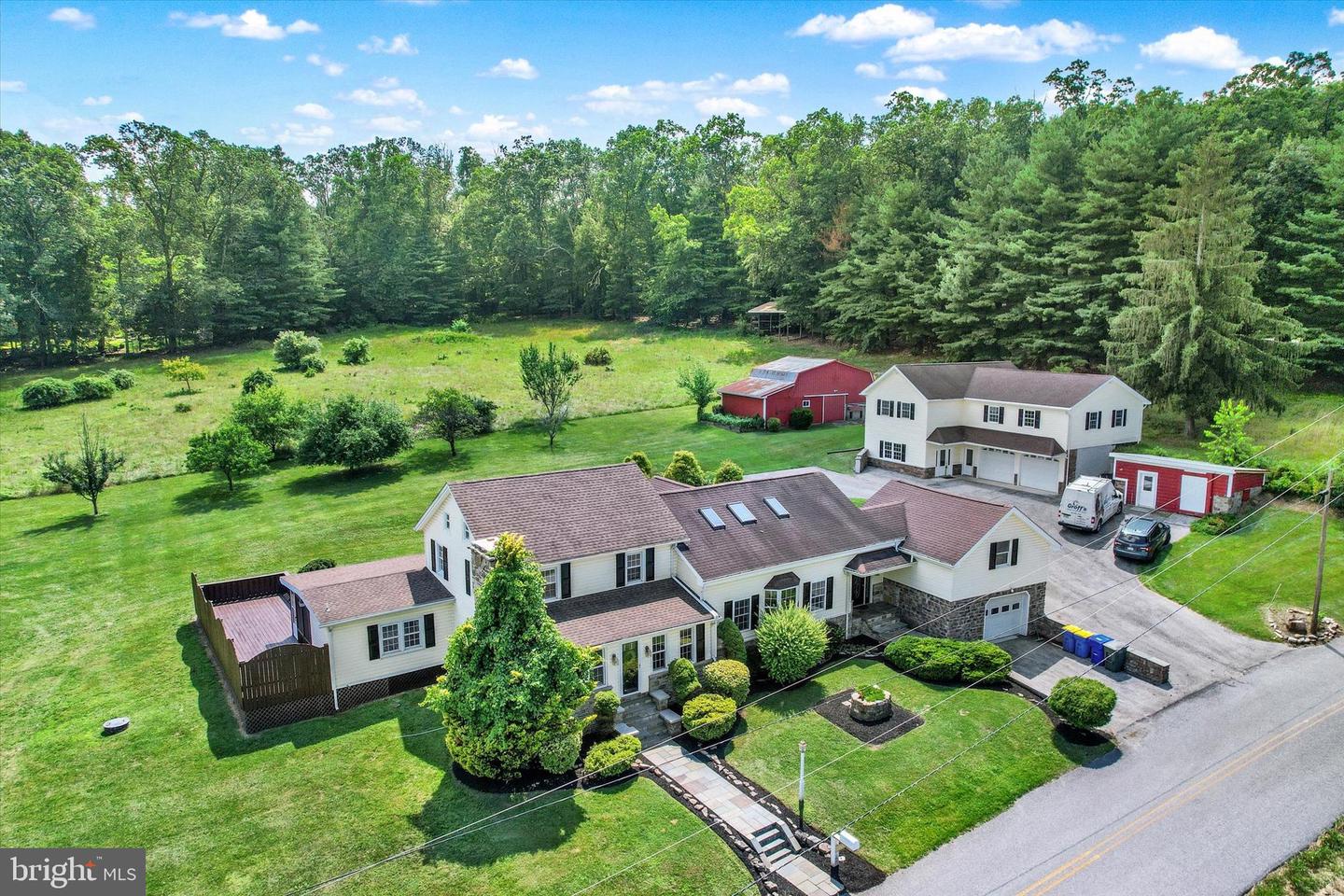Hanover, Pennsylvania, 17331, United States, 5 Bedrooms Bedrooms, ,4 BathroomsBathrooms,Residential,For Sale,1892834