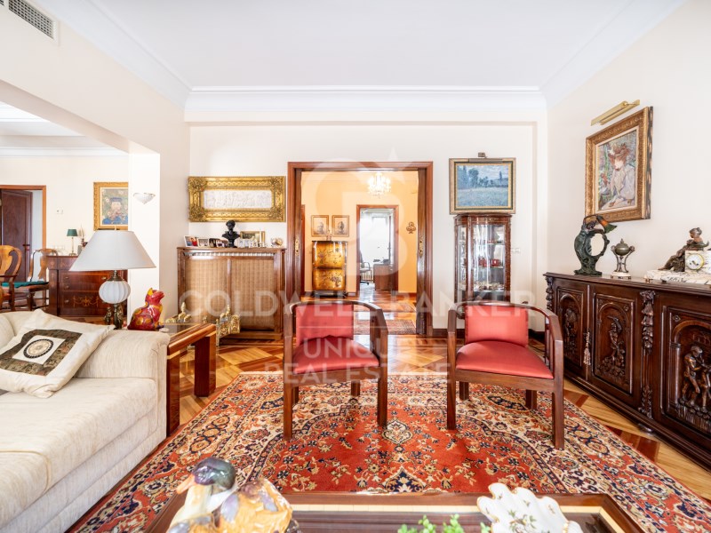 Madrid, Madrid, Chamber?, Almagro Madrid, Madrid, Madrid, Comunidad de Madrid, ES, 6 Bedrooms Bedrooms, ,4 BathroomsBathrooms,Residential,For Sale,Madrid, Madrid, Chamber?, Almagro Madrid, Madrid, ,1619918