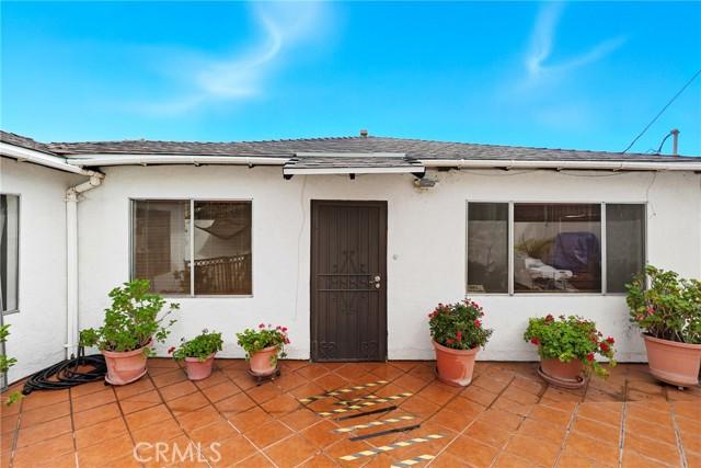 County - Los Angeles, California, 90063, United States, 4 Bedrooms Bedrooms, ,2 BathroomsBathrooms,Residential,For Sale,1984110