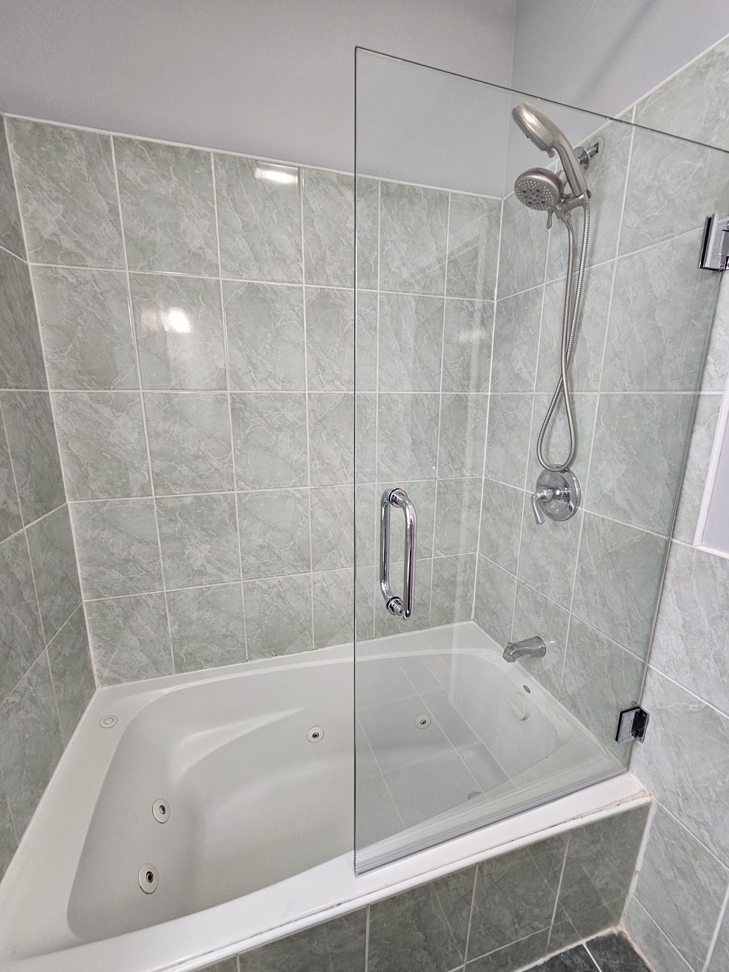 Philadelphia, Pennsylvania, 19145, United States, 4 Bedrooms Bedrooms, ,3 BathroomsBathrooms,Residential,For Sale,1979613