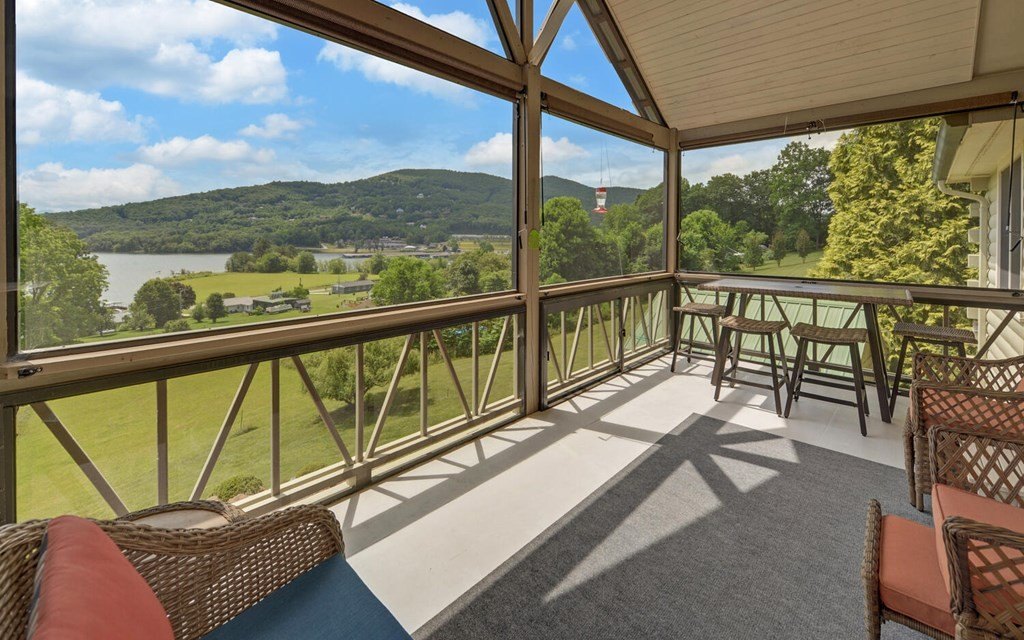 Young Harris, Georgia, 30582, United States, 3 Bedrooms Bedrooms, ,3 BathroomsBathrooms,Residential,For Sale,1974109