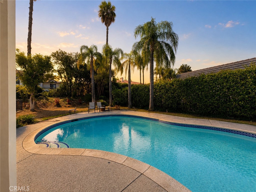 Redlands, California, 92374, United States, 5 Bedrooms Bedrooms, ,4 BathroomsBathrooms,Residential,For Sale,2048523