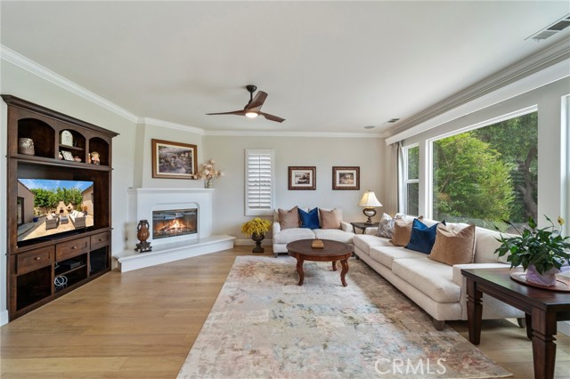 Corona, California, 92883, United States, 3 Bedrooms Bedrooms, ,3 BathroomsBathrooms,Residential,For Sale,1895189