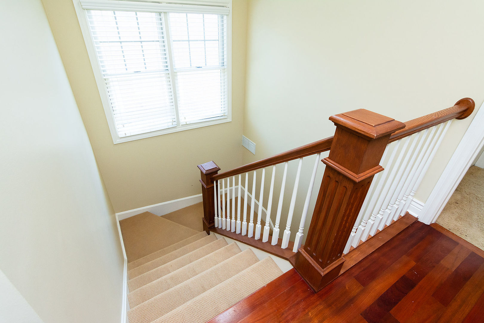 Downers Grove, Illinois, 60515, United States, 4 Bedrooms Bedrooms, ,4 BathroomsBathrooms,Residential,For Sale,1954600